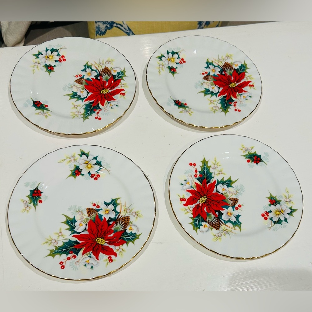 Set of 4 Royal Albert Christmas Poinsettia Bread & Butter Plates